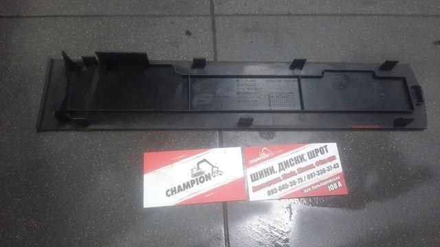 кришка двигуна — фото 3