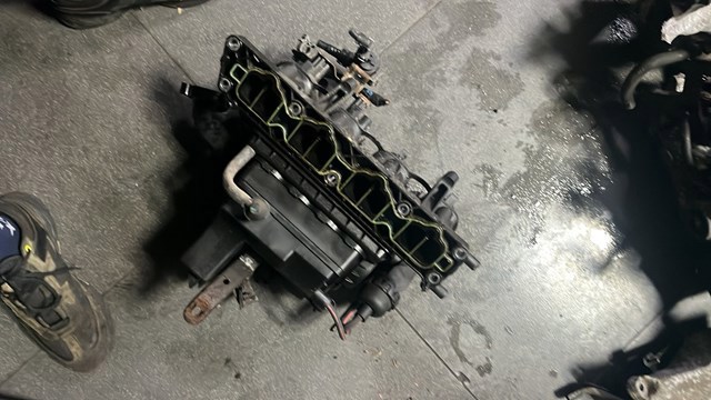 Коллектор впускной — фото 2