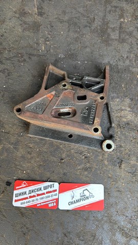 Кронштейн опоры