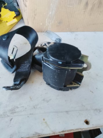 Ремінь безпеки — фото 4