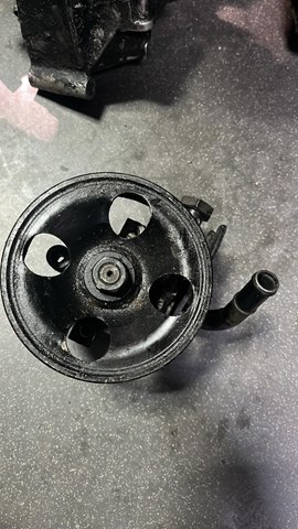 Насос гидроусилителя руля (ГУР) — фото 5