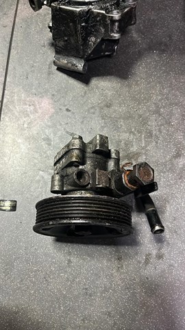 Насос гидроусилителя руля (ГУР) — фото 4