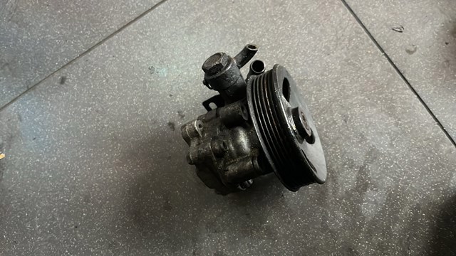 Насос гидроусилителя руля (ГУР) — фото 2