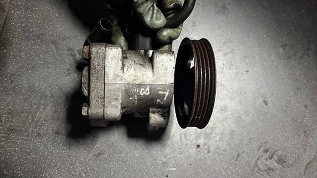 Насос гидроусилителя руля (ГУР) — фото 3