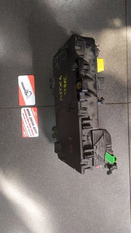 Блок предохранителей — фото 10