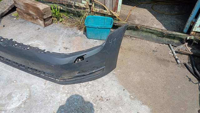 Бампер передній — фото 9