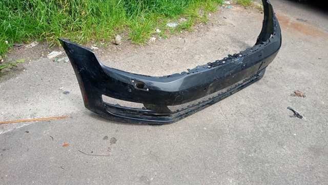 Бампер передній — фото 3