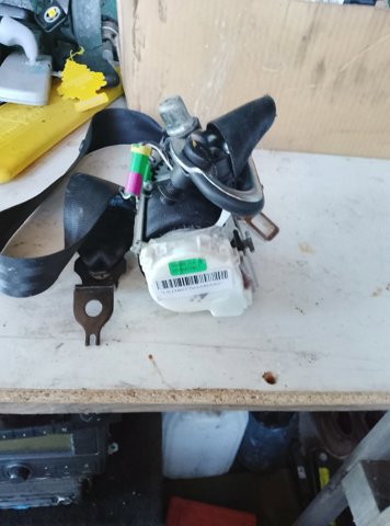 Ремінь безпеки — фото 6