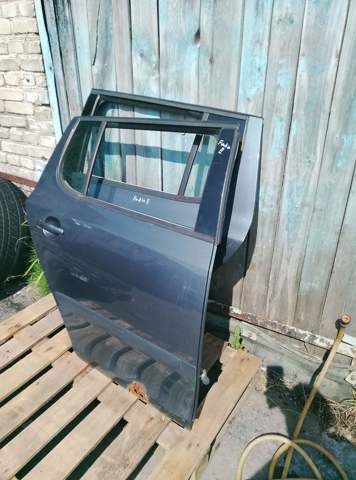 Скло задньої двері правої — фото 2