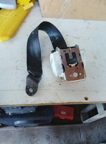 Ремінь безпеки — фото 5