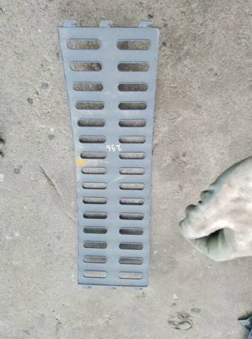 Відсік для дрібниць — фото 3