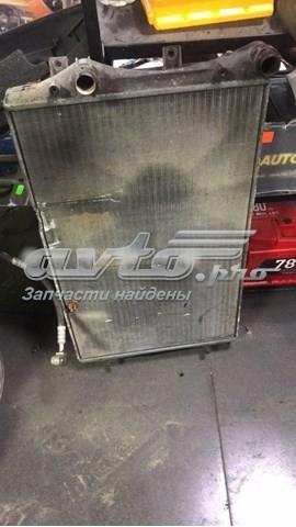 Радиатор охлаждения двигателя — фото 3