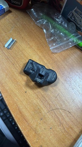 Датчик давления воздуха в шинах