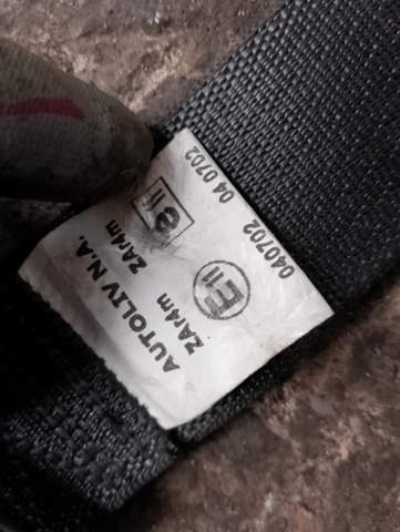 Задній ремінь безпеки — фото 2