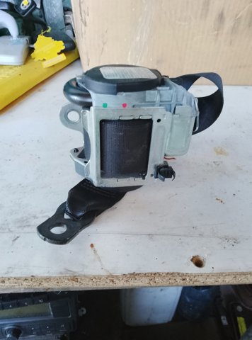 Ремінь безпеки — фото 3