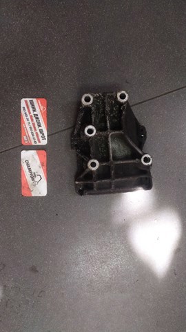 Кронштейн компрессора