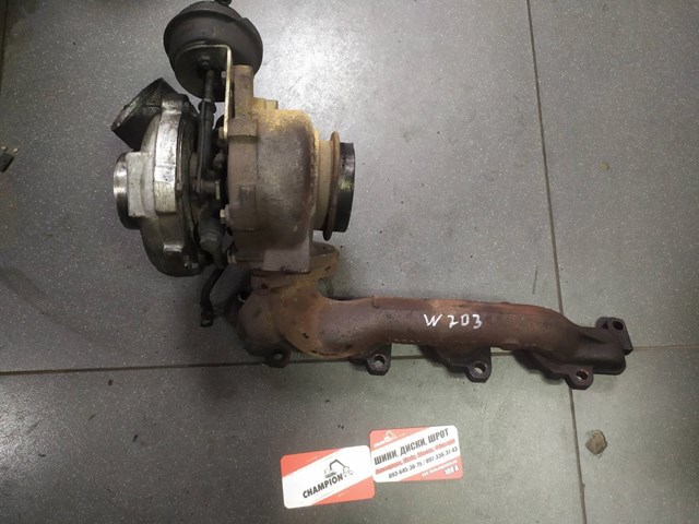 Колектор випускний