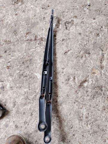 Важіль-поводок склоочисника лобового скла — фото 3