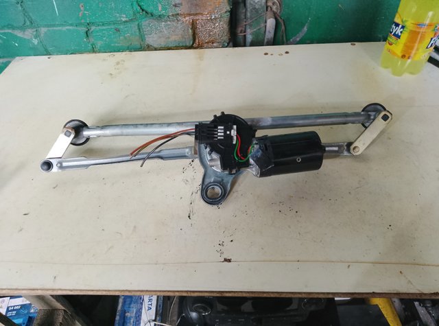 Трапеція склоочисника — фото 3