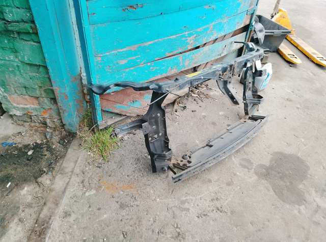 Супорт радіатора в зборі/монтажна панель кріплення фар