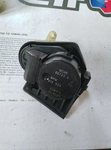 Привод заслонки отопителя — фото 3