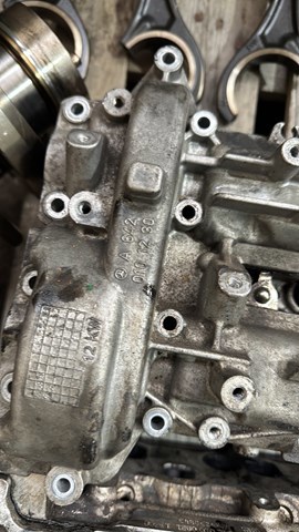 Крышка клапанов — фото 2