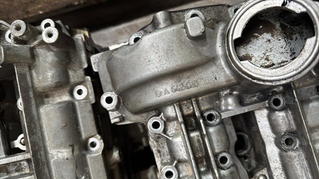 Клапанная крышка — фото 3