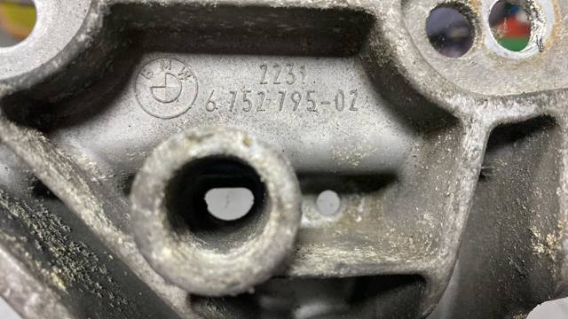 Кронштейн кріплення коробки передач — фото 2