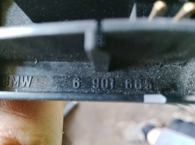 Крышка разъёма — фото 2