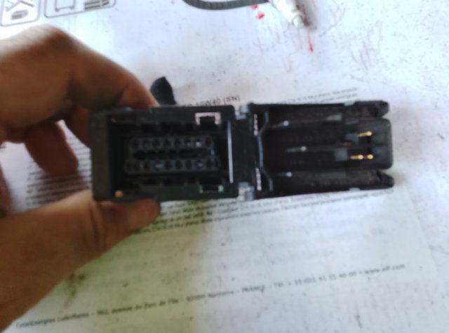 Крышка разъёма — фото 3