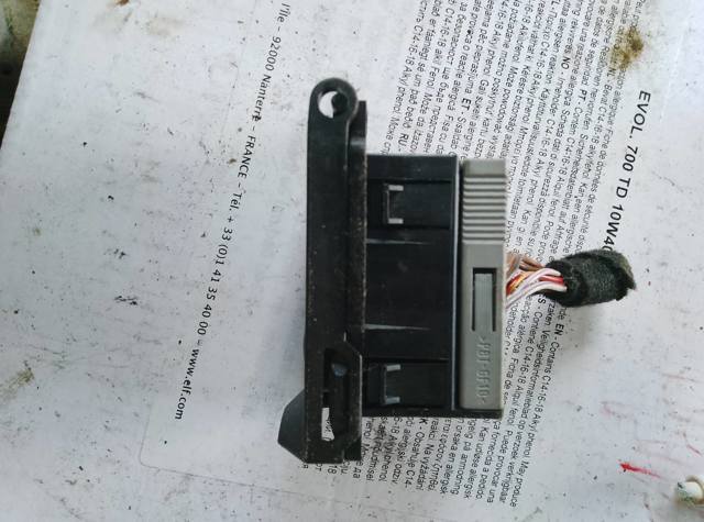 Крышка разъёма — фото 4