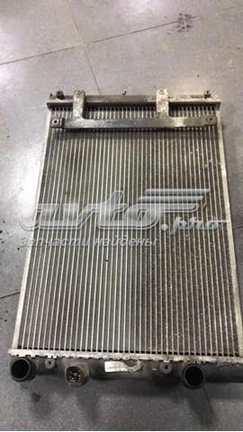 Радиатор охлаждения двигателя — фото 3