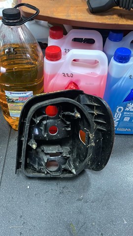 Фонарь задний левый — фото 3