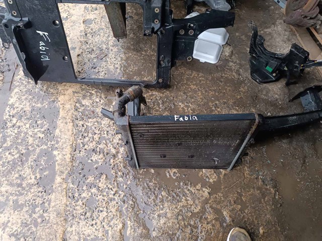 Радиатор охлаждения двигателя — фото 2