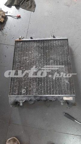 Радиатор охлаждения двигателя — фото 2