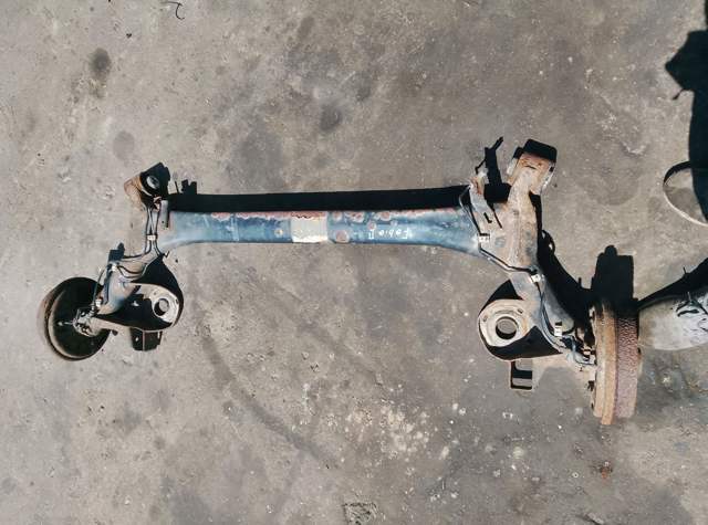 Балка задньої підвіски, підрамник — фото 2