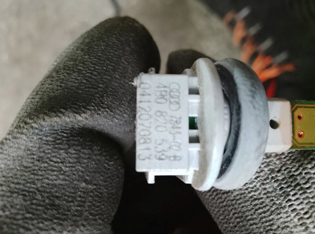 Датчик температури повітря в салоні — фото 4