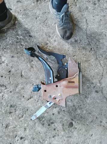 Кронштейн педалі — фото 3