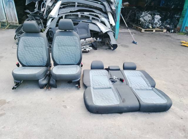 Сидіння переднє — фото 7