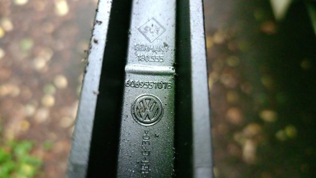 Важіль-поводок склоочисника заднього скла — фото 2