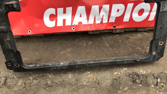 Суппорт радиатора в сборе (монтажная панель крепления фар) — фото 2