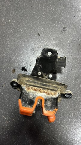 Замок крышки багажника (двери 3/5-й задней) — фото 2