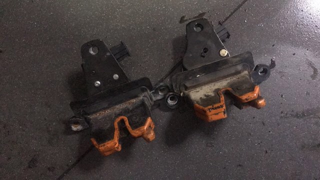 Замок крышки багажника (двери 3/5-й задней) — фото 2