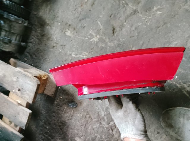 Ліхтар задній лівий — фото 3