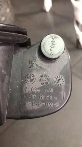 лючок бензобака — фото 2