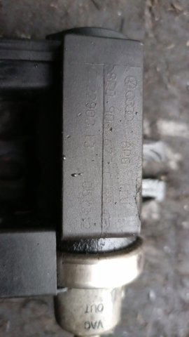 Клапан соленоид регулирования заслонки EGR — фото 5