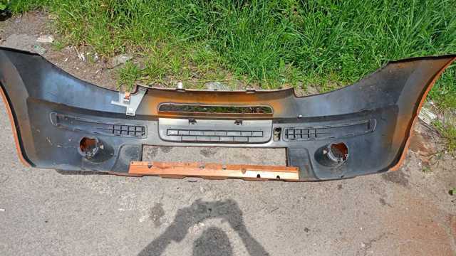Бампер передній — фото 4
