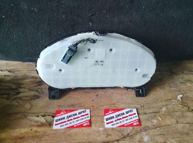 Панель приладів — фото 3