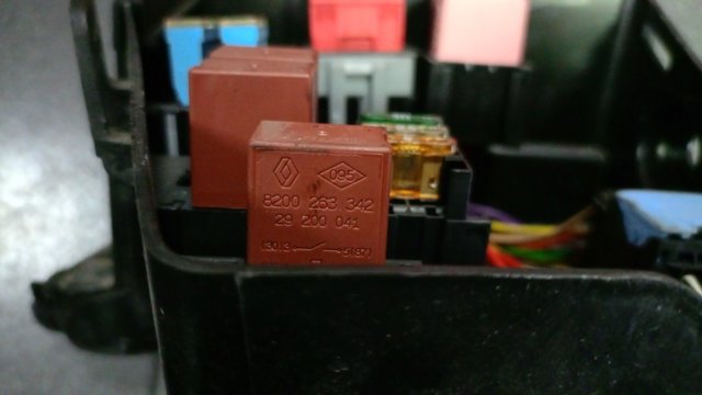 Реле протитуманної фари