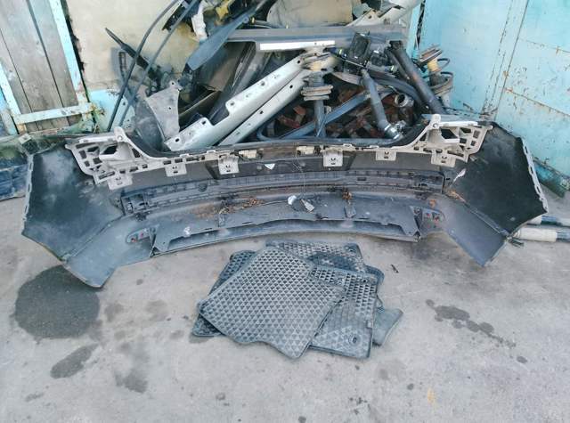 Бампер задній — фото 12